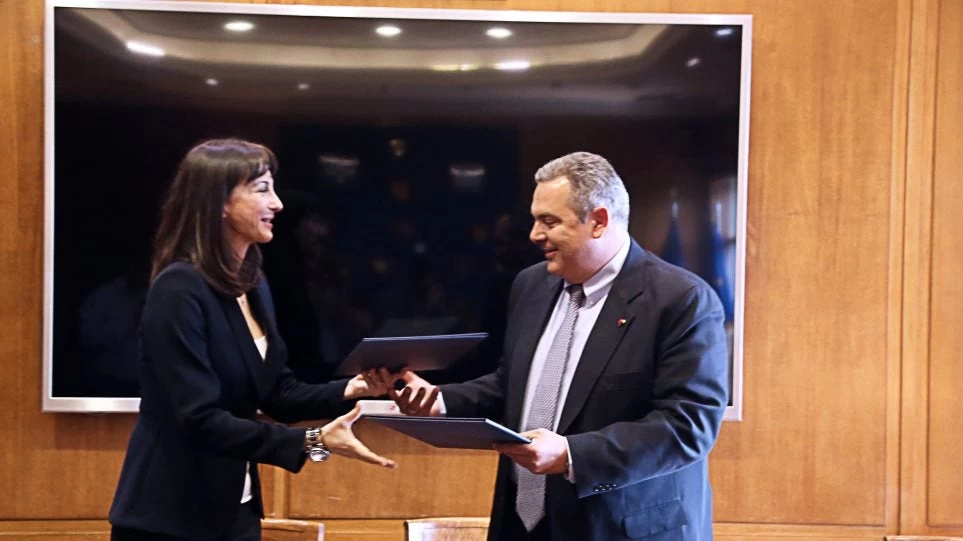 Ερώτηση Καμμένου στη Βουλή για τις δαπάνες της Κουντουρά